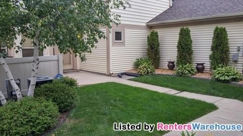 4716 Humboldt Ave N - Photo 3 of 12