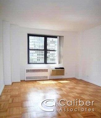 E 39th St #99