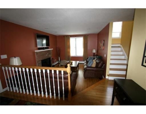 28 Court St #3 - Photo 3 of 9
