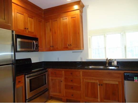 94 Atlantic Ave - Photo 3 of 13