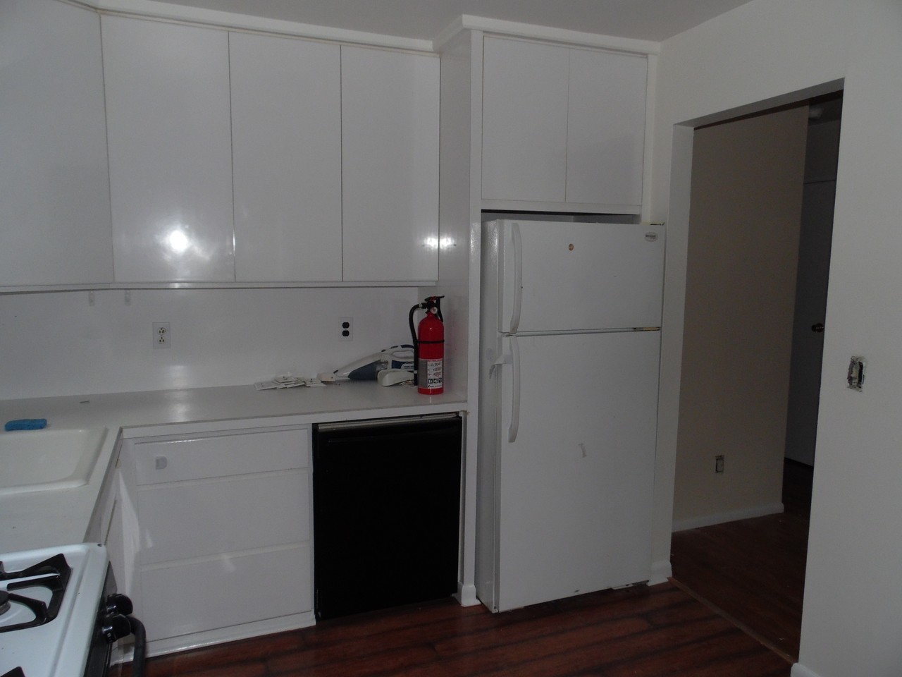 318 Hillside Ave #1 - Photo 3 of 10