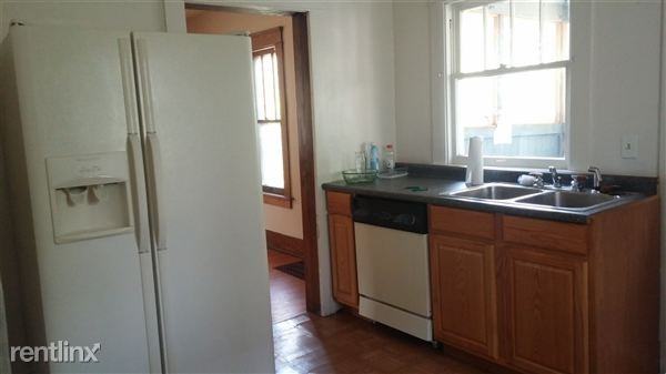 1028 Britten Ave - Photo 2 of 22