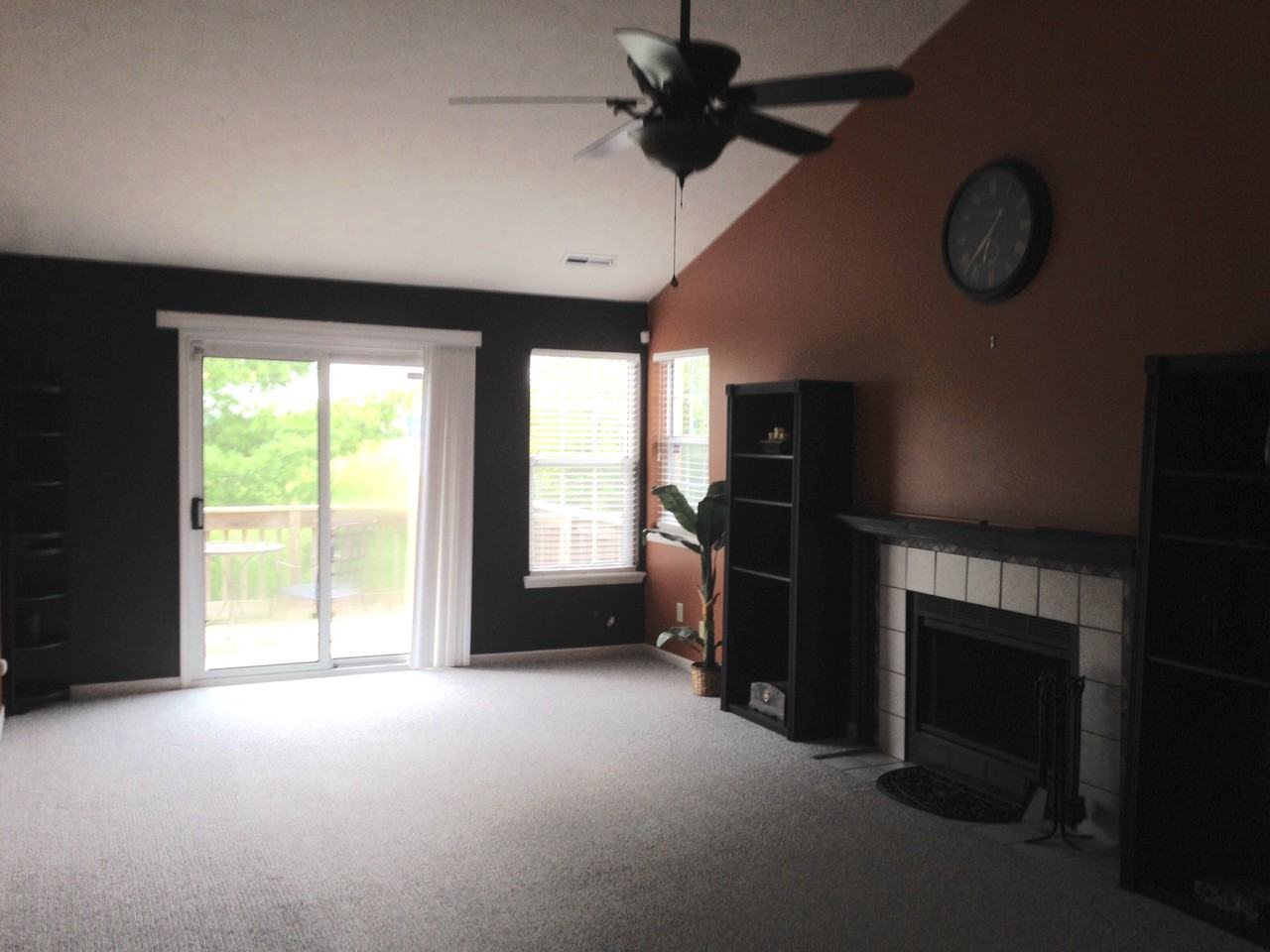 7422 Charrington Ct - Photo 3 of 24
