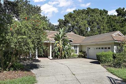 114 W Magnolia Ave - Photo 2 of 24