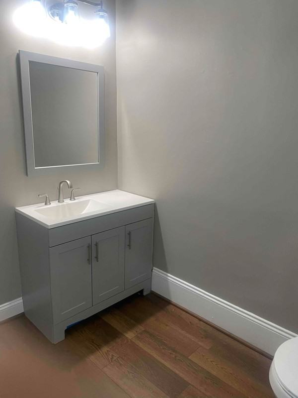 817 Jefferson St - Photo 2 of 5