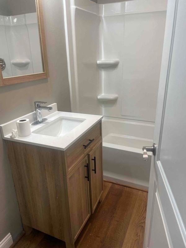 817 Jefferson St - Photo 3 of 5
