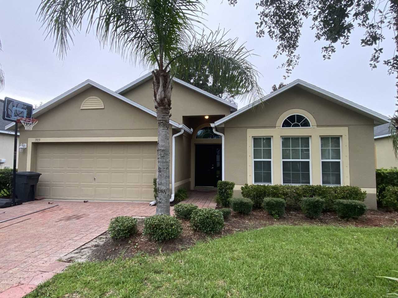 3919 Sunset Cove Dr, Port Orange, FL 32129 - 3 bedroom House  display picture 2