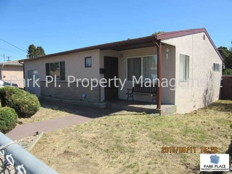 9239 Coral Rd - Photo 3 of 18