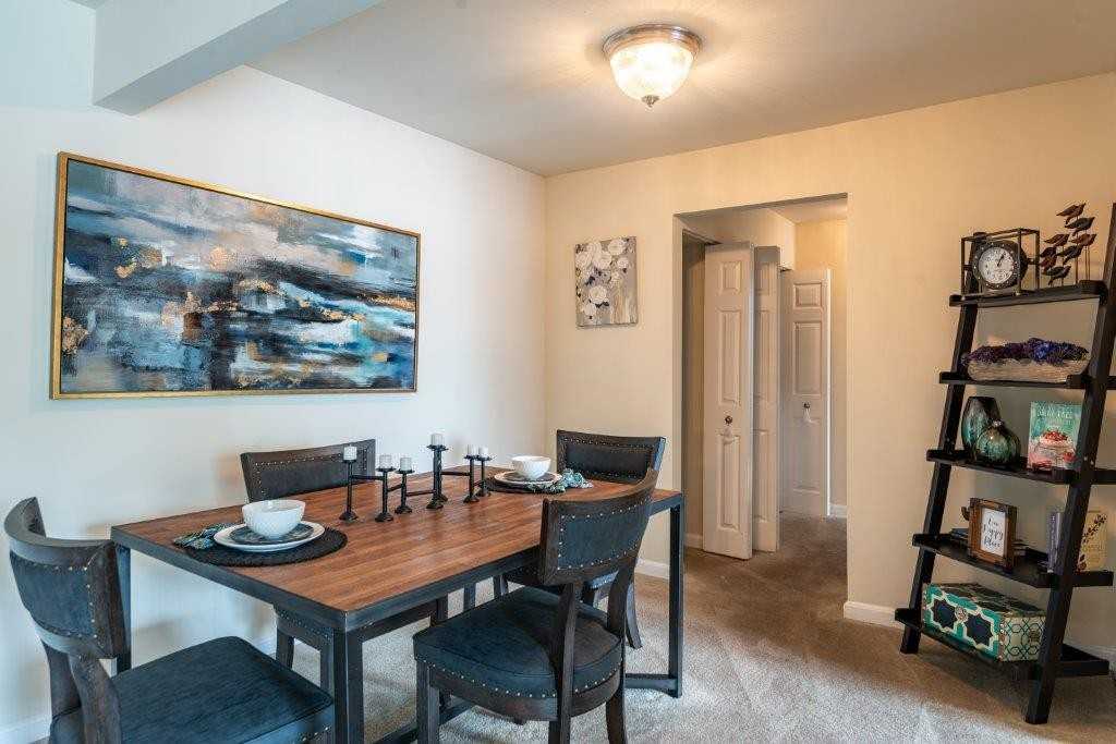 Chesapeake Glen Apartment Homes - Photo 6 of 27