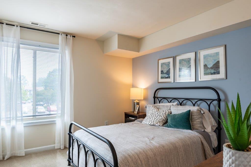 Chesapeake Glen Apartment Homes - Photo 7 of 27