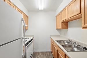 featured image of 3331 W Taylor St