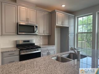 32 Sternadori Rd - Photo 2 of 12