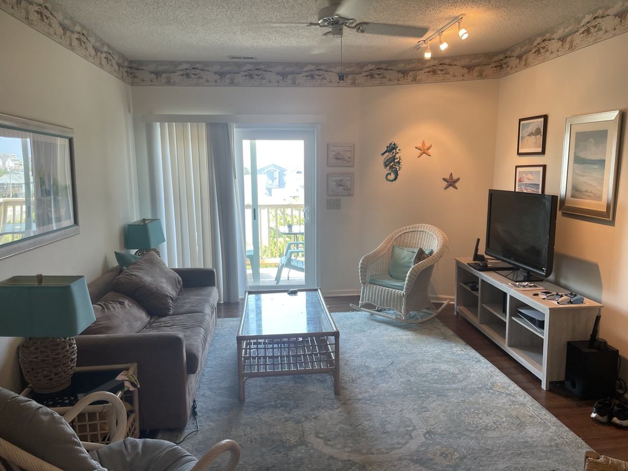 200 Martin St #310 - Photo 2 of 8