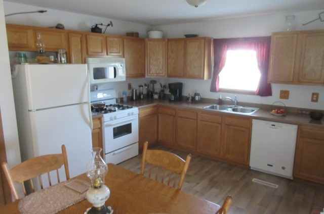 1015 South Washington Street #7 - Photo 3 of 5