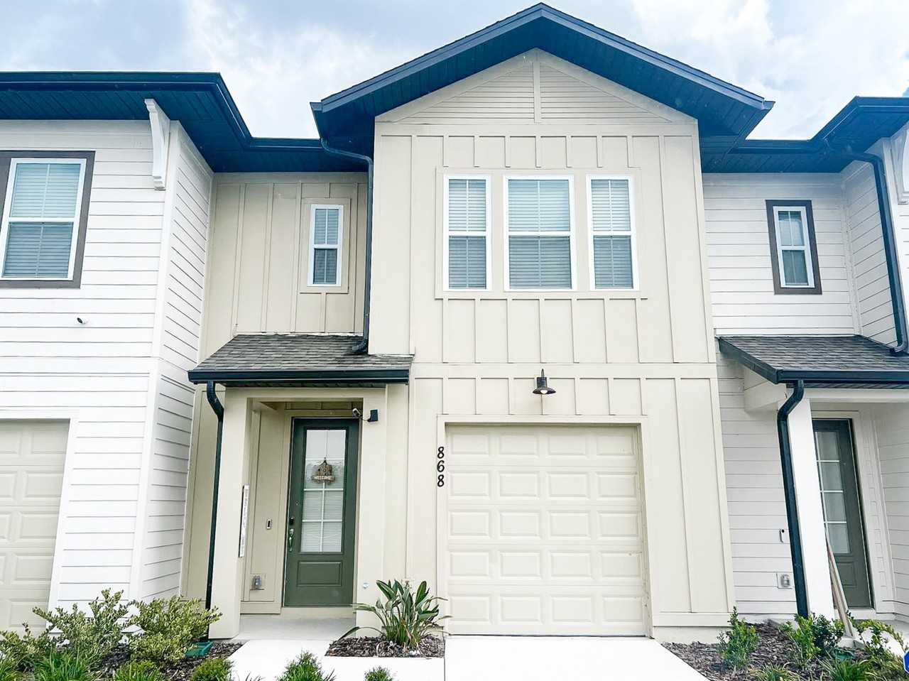 868 Longboat Dr #1 - Photo 2 of 26