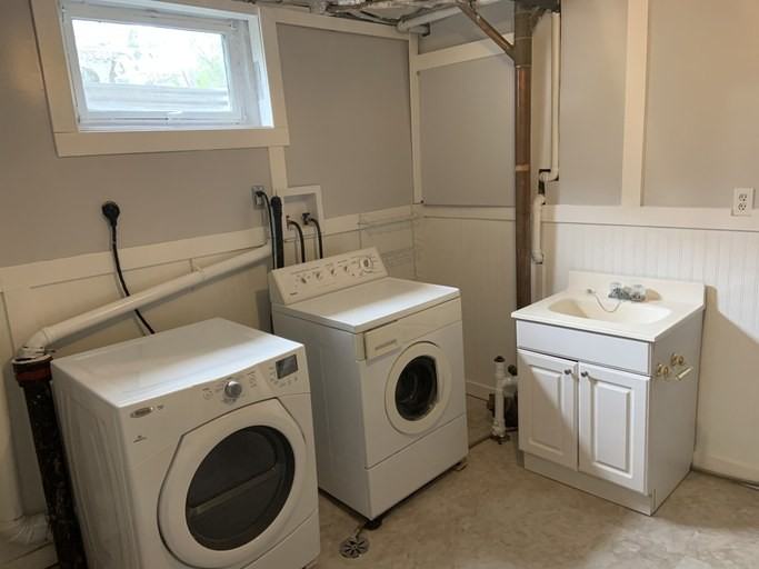 15201 74 Ave Nw - Photo 3 of 13