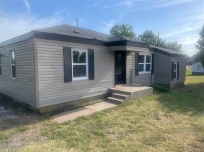 11148 Thompson Ln - Photo 3 of 12