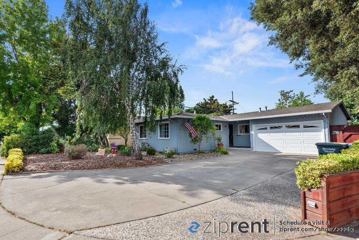 1201 Heatherstone Way - Photo 2 of 24