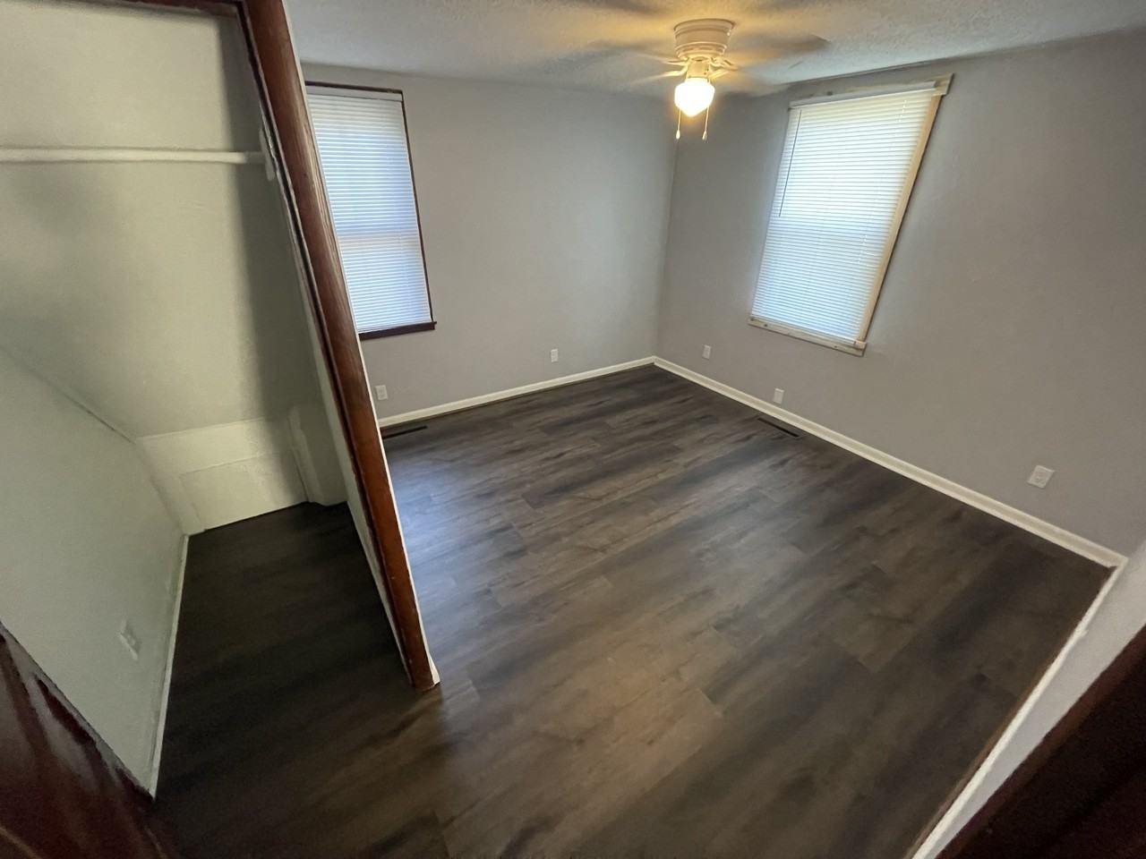 313 W Johnson Ave #NA - Photo 2 of 5