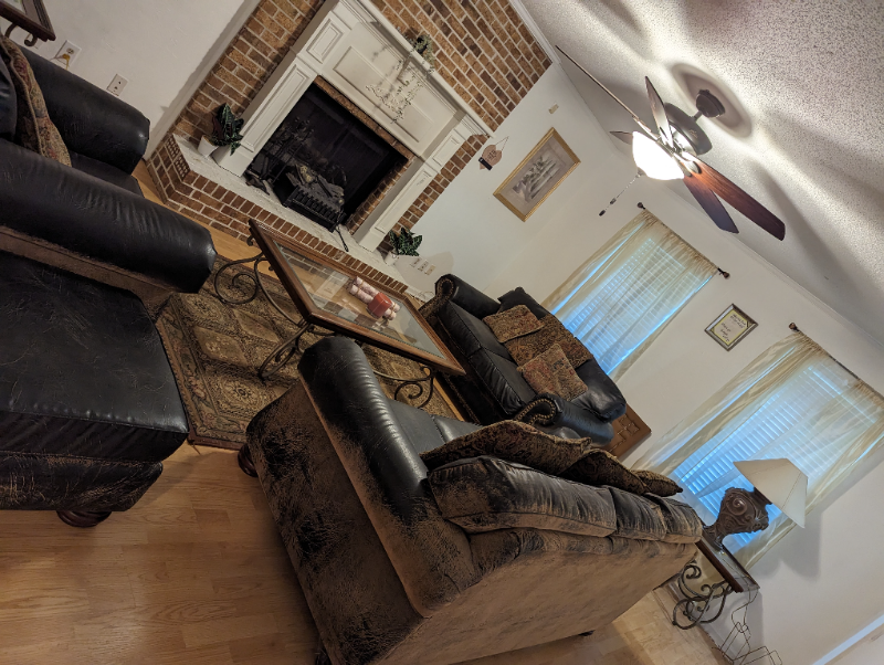 2423 Cedar Creek Dr - Photo 2 of 4