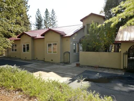 25351 Mountain View Rd - Photo 2 of 19