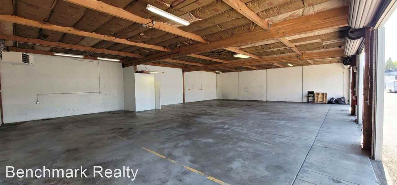 1055 Industrial Way - Photo 2 of 3