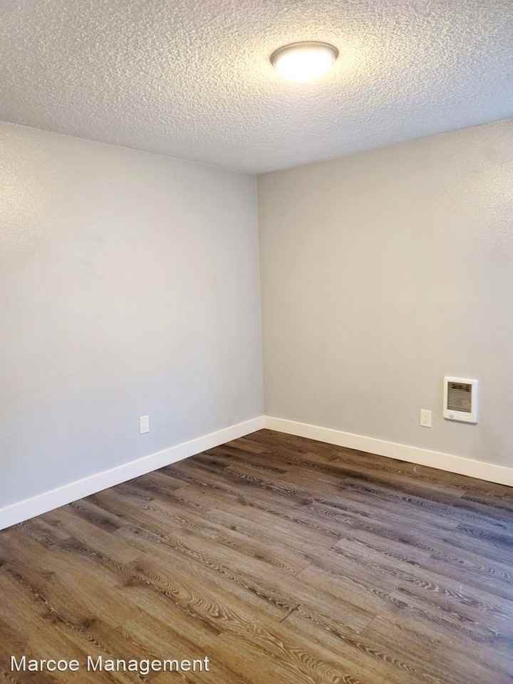 G St. 4Plex - Photo 3 of 14