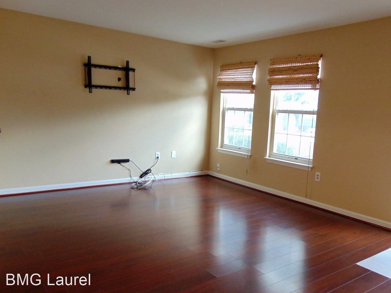 6223 Sandpiper Ct - Photo 3 of 21