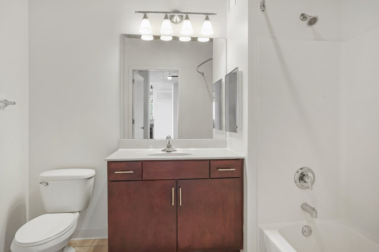 900 S Clark St #3-2 - Photo 6 of 26