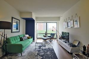 featured image of 900 S Clark St #1-1
