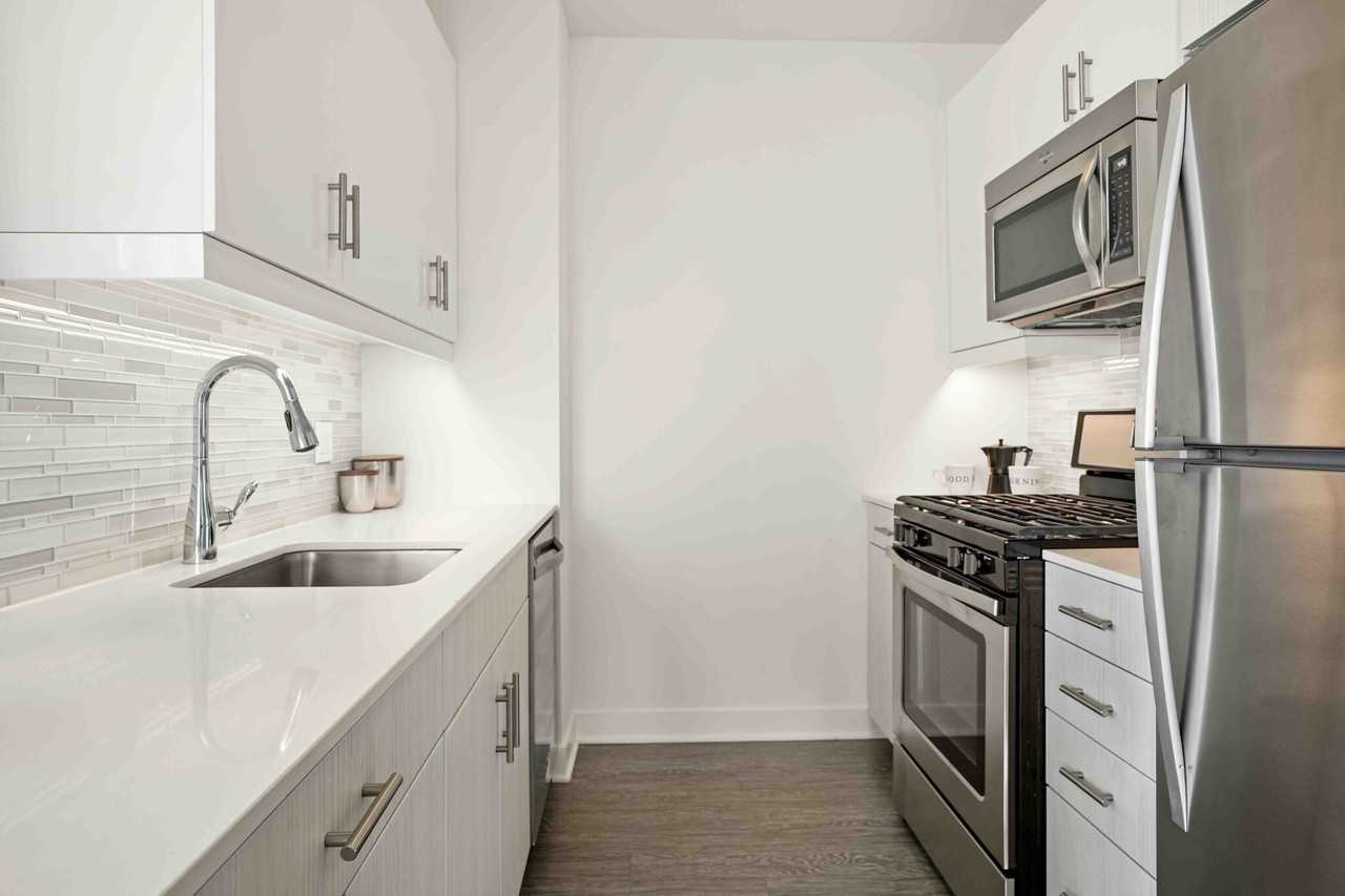 1001 S State St #1-1 - Photo 4 of 20