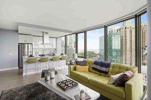 featured image of 1001 S State St #2-2