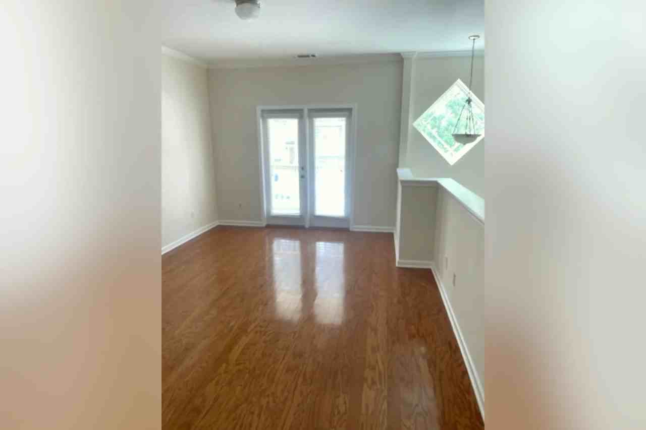 1437 Liberty Pkwy Nw - Photo 3 of 46