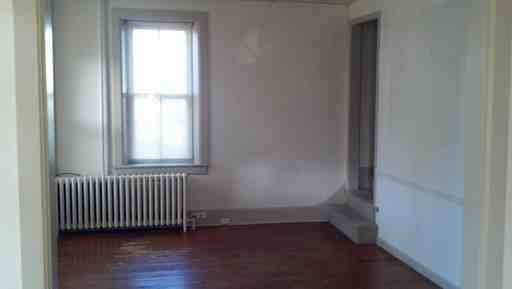 13 N Charlotte St - Photo 3 of 8