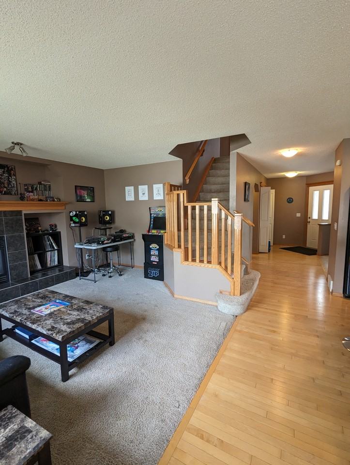 247 Royal Birch Way Northwest - Photo 3 of 19