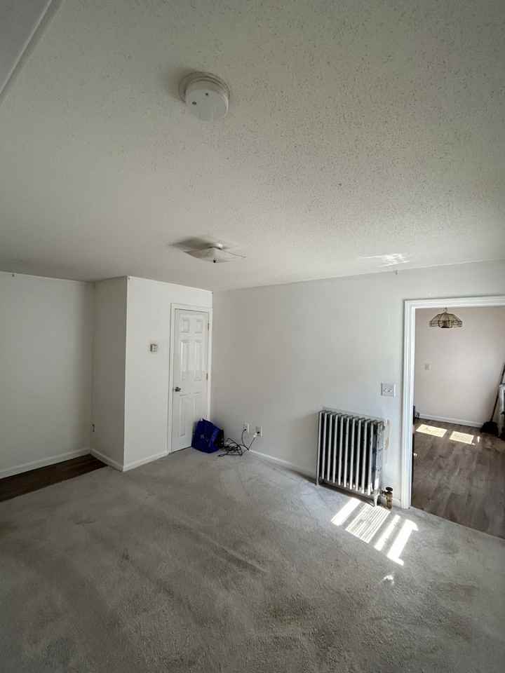 27 Aspen St #2 - Photo 3 of 12