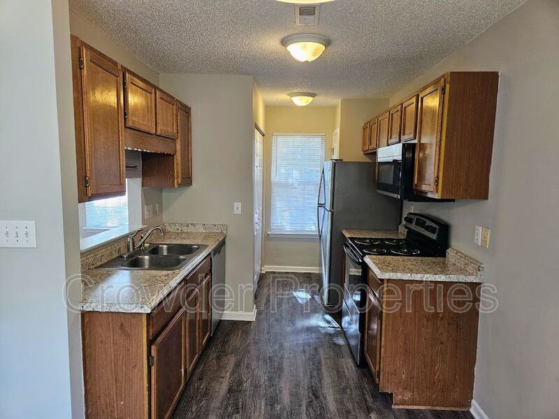 5118 June Furr Rd - Photo 6 of 15