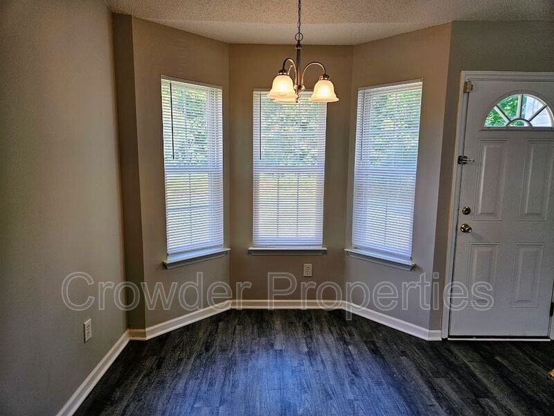 5118 June Furr Rd - Photo 7 of 15