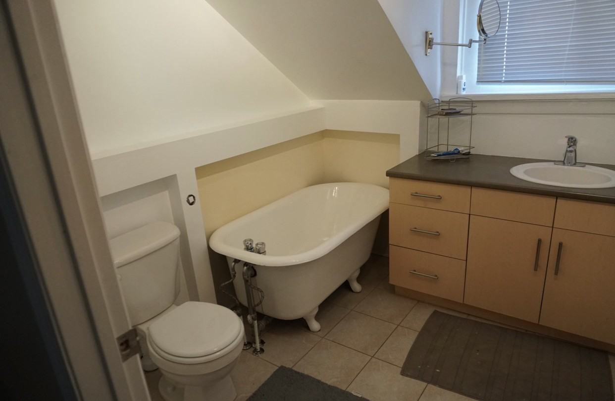 68 Yale Ave #2 - Photo 3 of 20