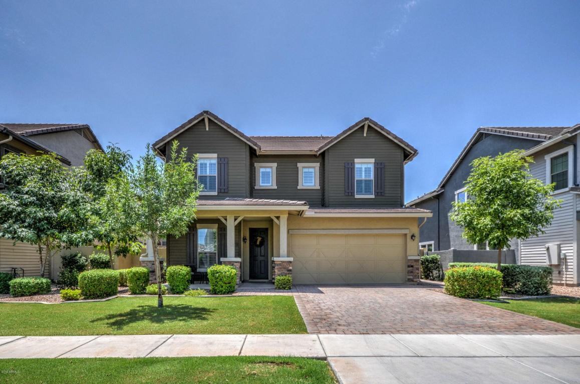 3525 E Amber Ln - Photo 2 of 48