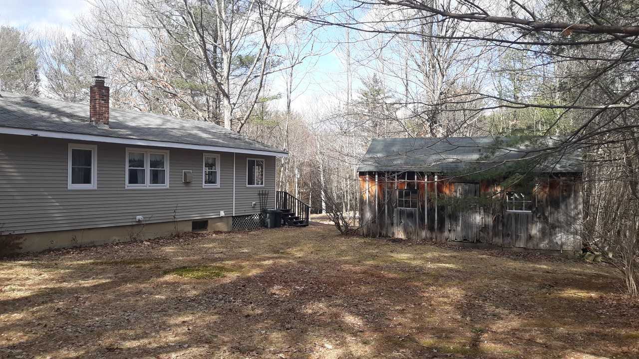 25 Cofran Ave #NA - Photo 3 of 10