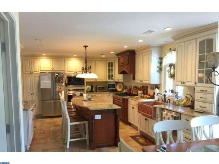 12 University Dr - Photo 2 of 18