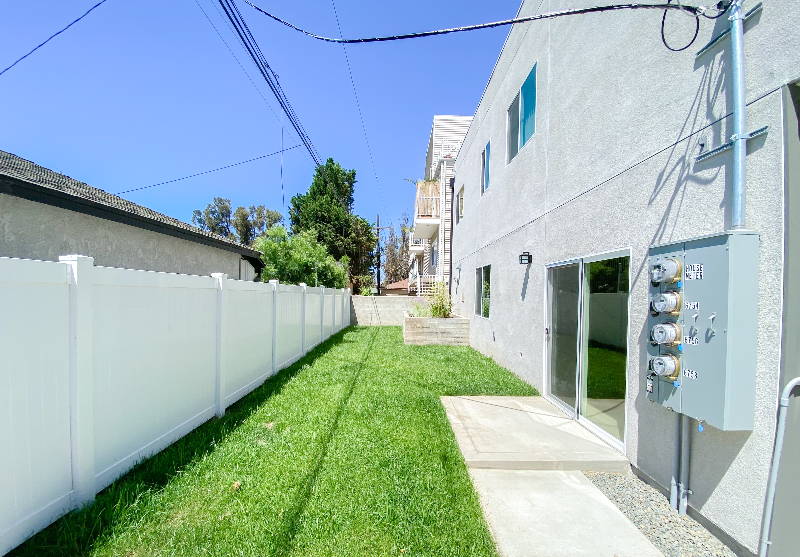 6754 W 86th Pl - Photo 3 of 31