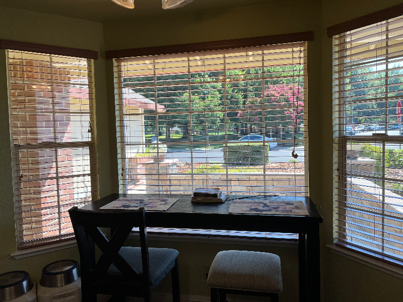 1315 Antrim Dr - Photo 2 of 6