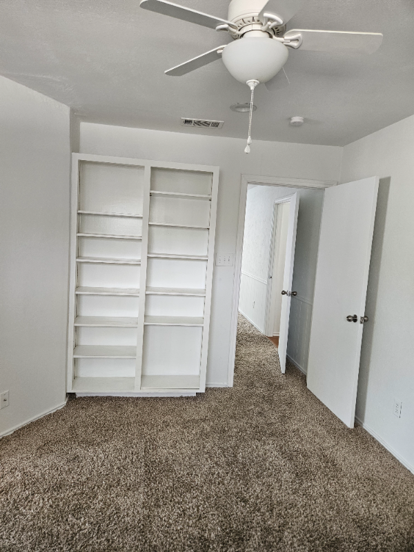 2427 Richview Ct - Photo 3 of 19