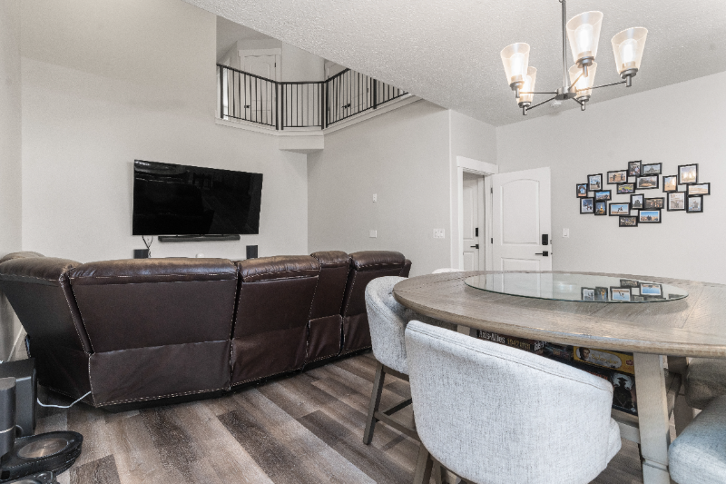 1982 Nw #TH - Photo 2 of 21