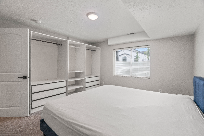 1982 Nw - Photo 3 of 16