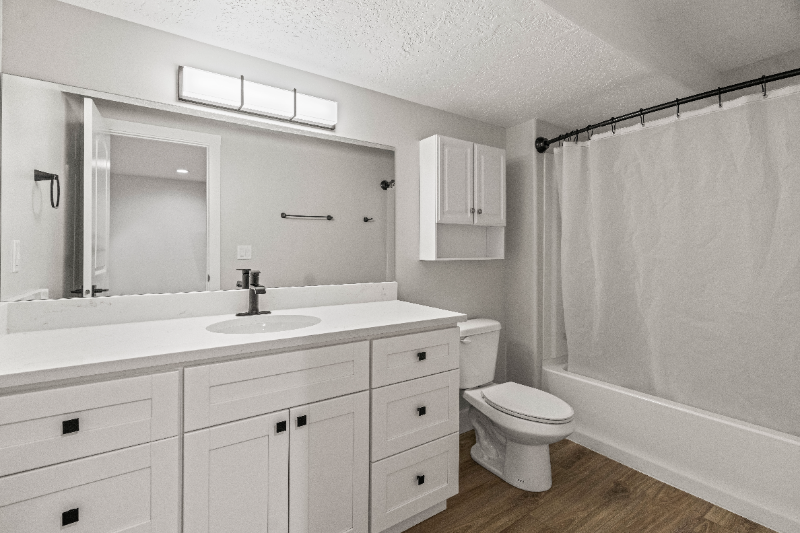 1935 Nw - Photo 5 of 16