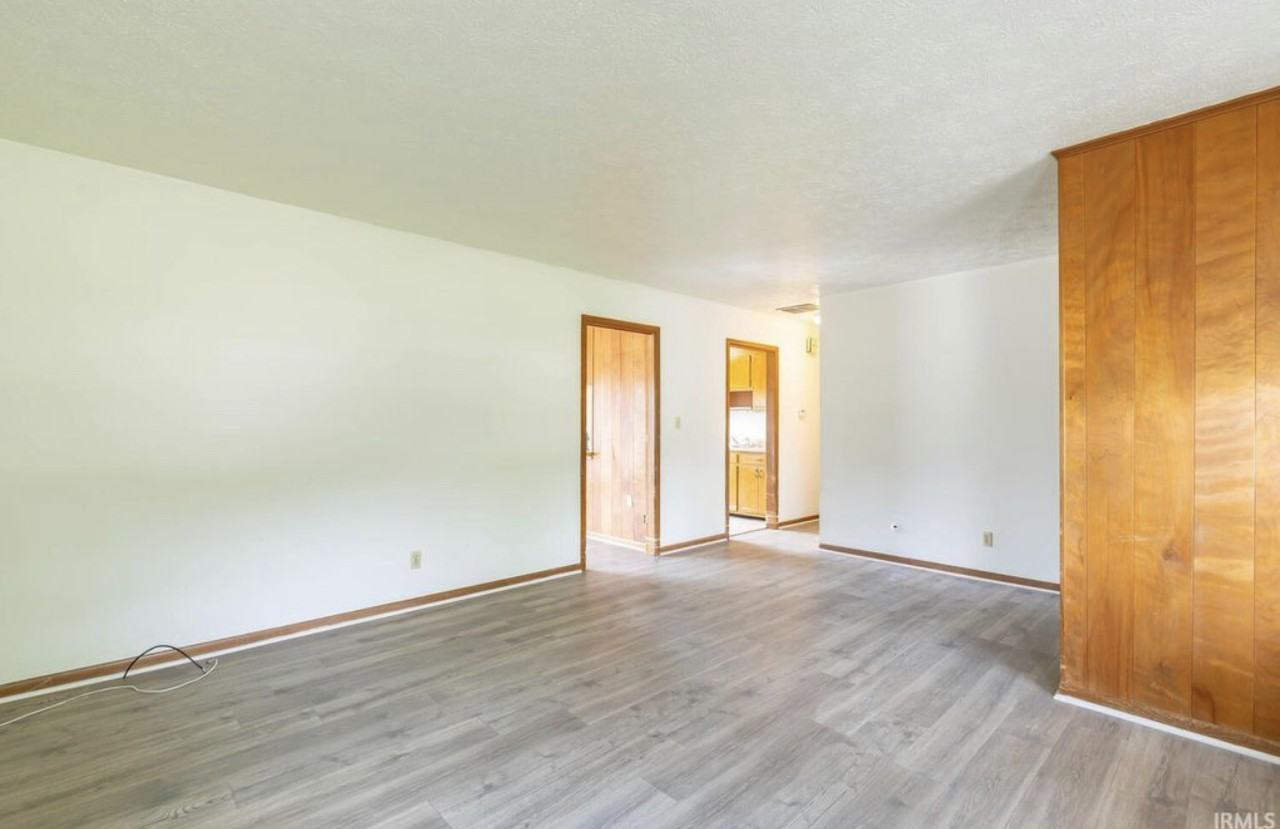 601 N Smith Rd #1 - Photo 4 of 18