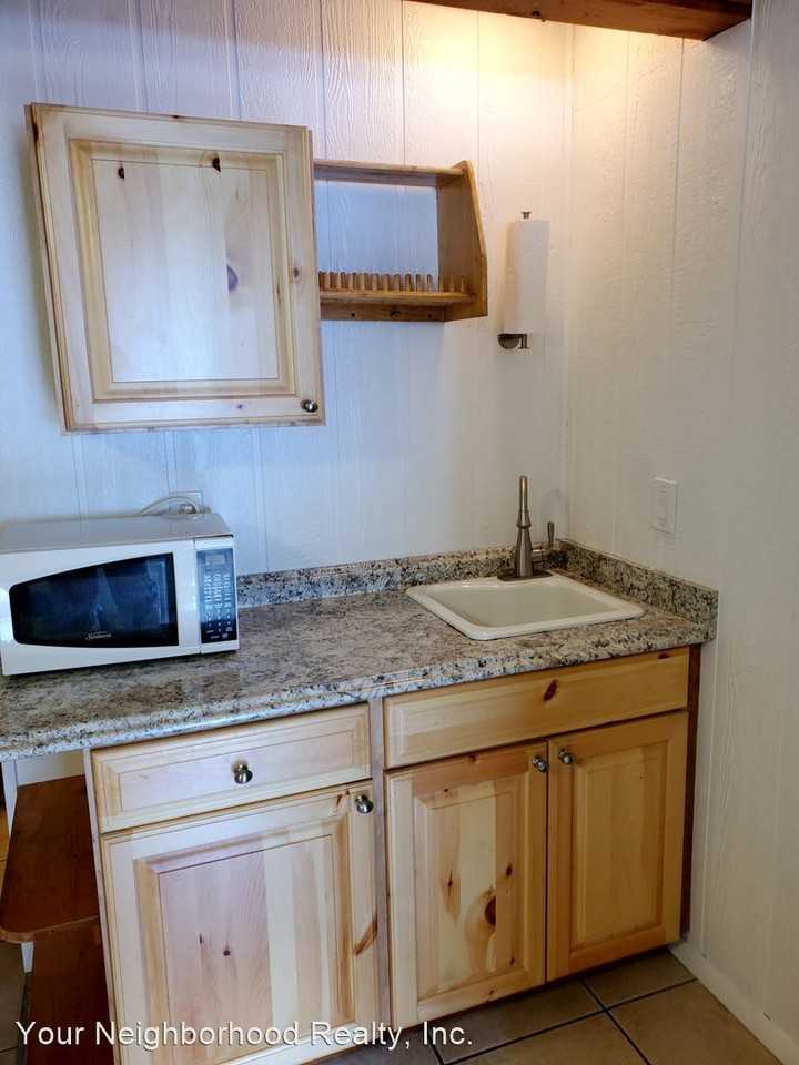 10370 Ute Pass Avenue - Photo 2 of 7